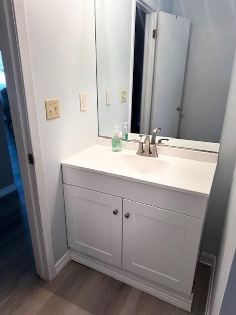 J Royal SUR - Residential