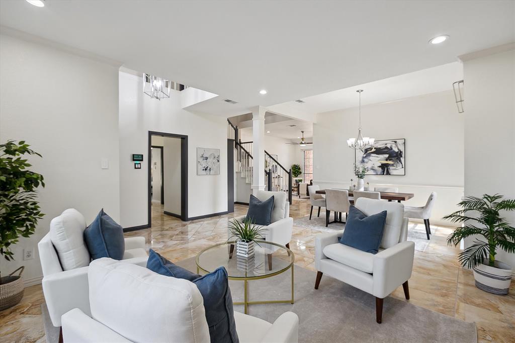 14 Sunrise Court