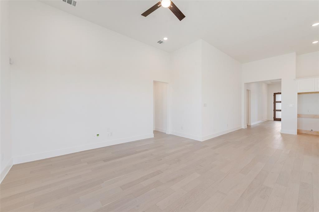 Devonshire Village 19 - Residential