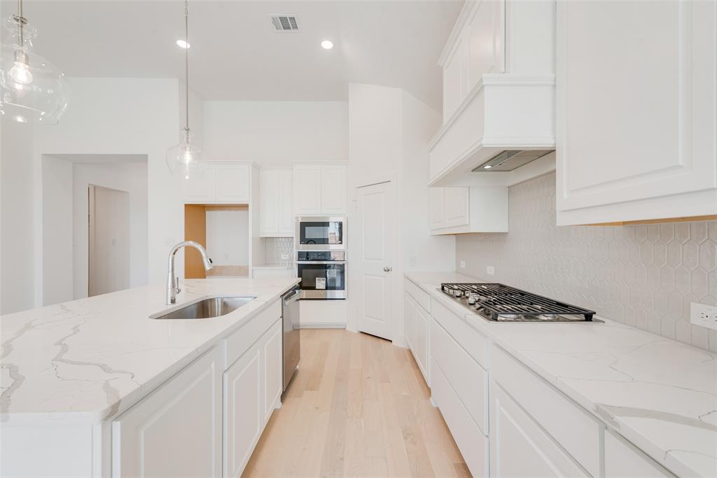 Devonshire Village 19 - Residential