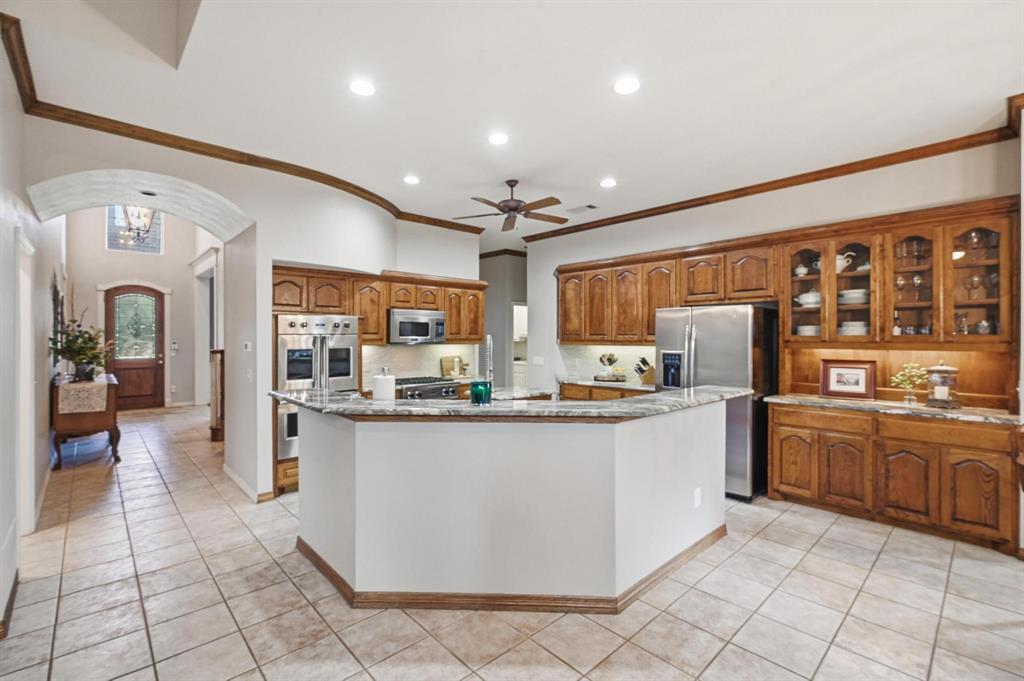 Highland Village, Texas 75077, United States, 5 Bedrooms Bedrooms, ,4 BathroomsBathrooms,Residential,Active,236408