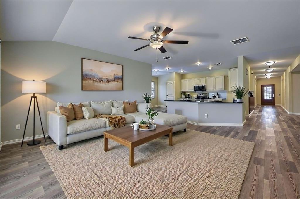 795 Bayberry Lane
