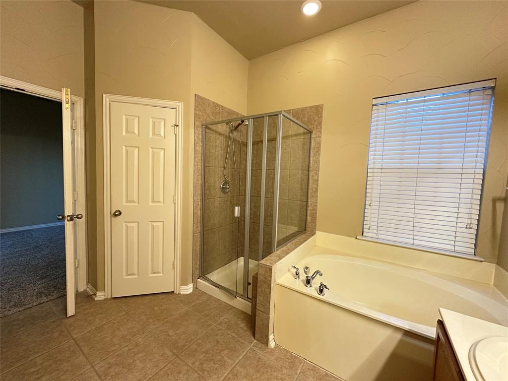 Quail Creek Twnhs Add - Residential Lease