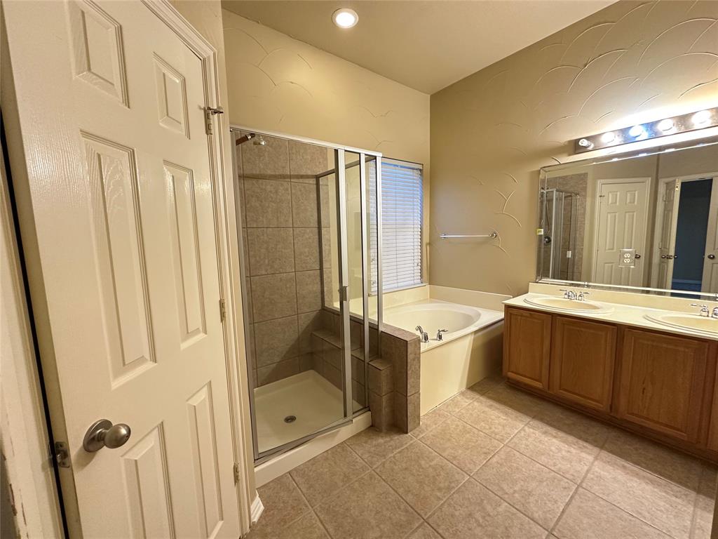 Quail Creek Twnhs Add - Residential Lease