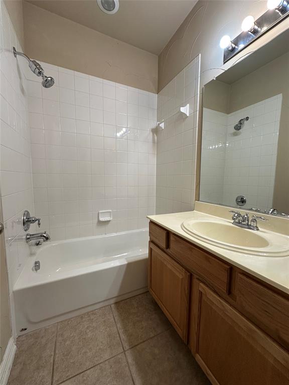 Quail Creek Twnhs Add - Residential Lease