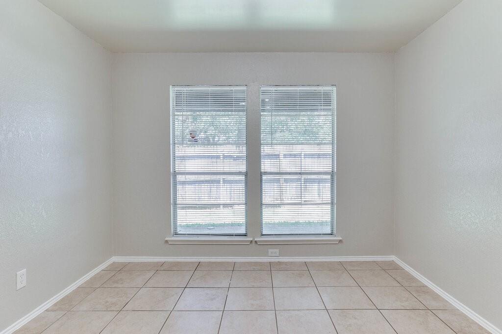 Shady Valley Duplexes Add - Residential Lease