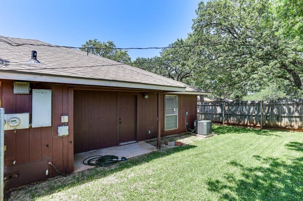 Shady Valley Duplexes Add - Residential Lease