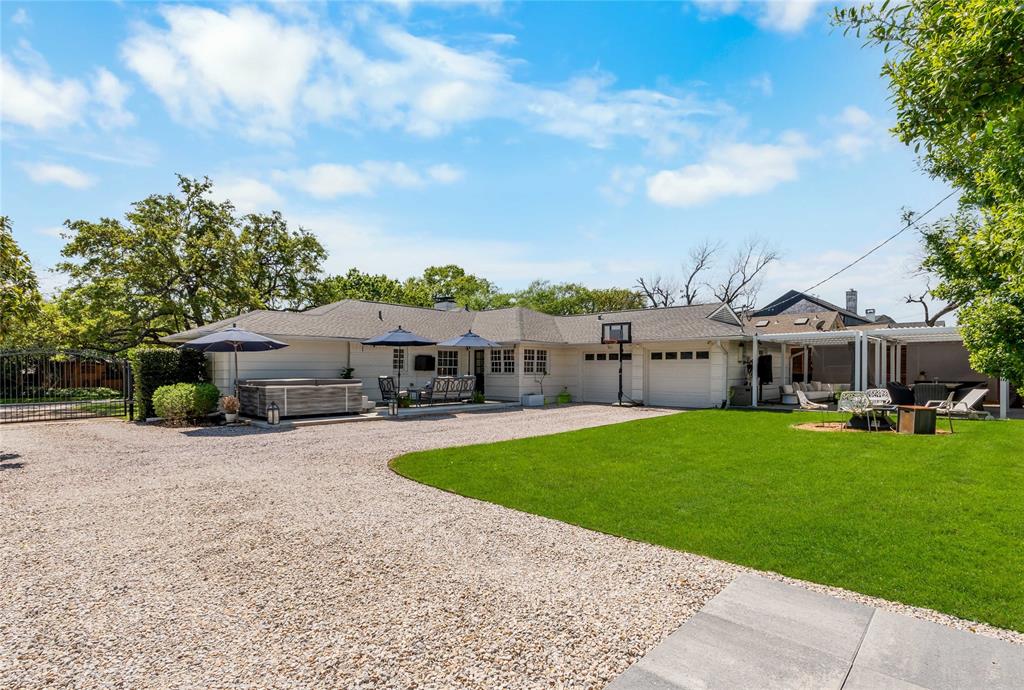 Walnut Crest - Residential