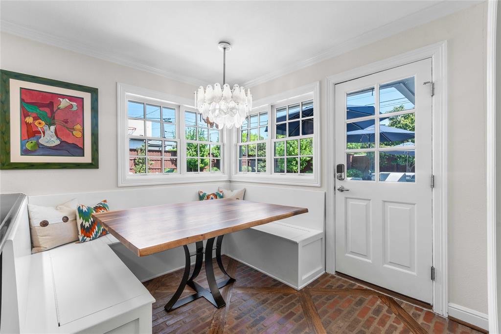 Walnut Crest - Residential