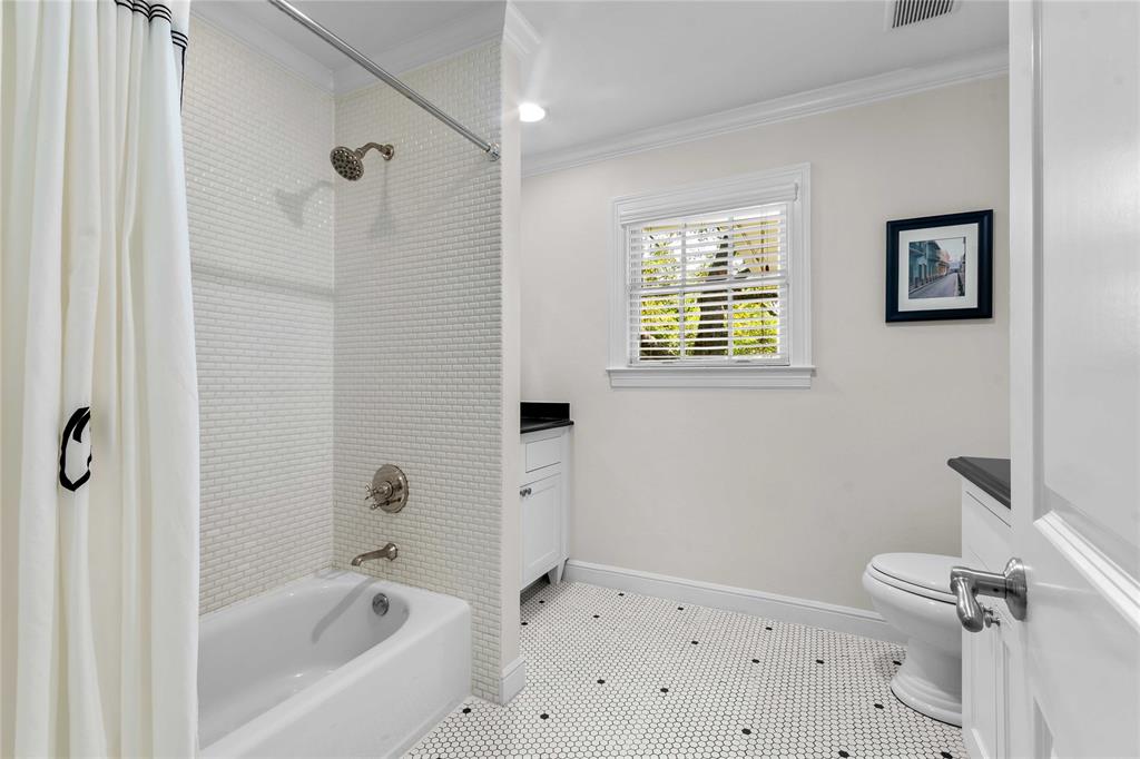 Walnut Crest - Residential