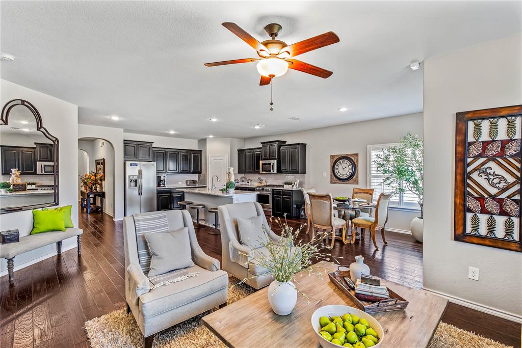 108 Oakmont Drive