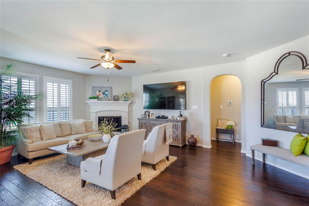 108 Oakmont Drive