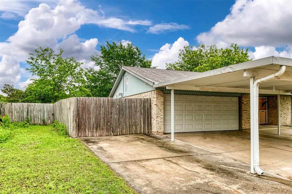 6017 Barry Drive