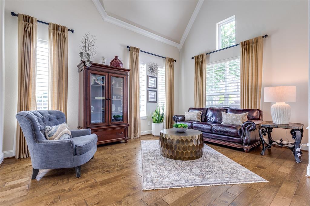 1016 River Rock Way