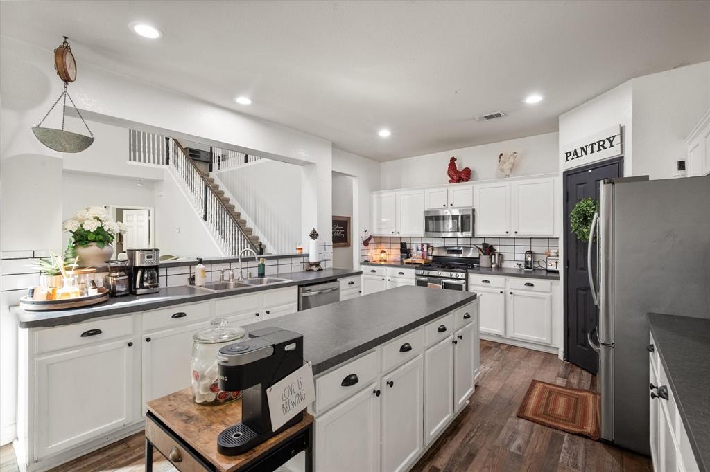 Villages At Spring Lake The - Residential