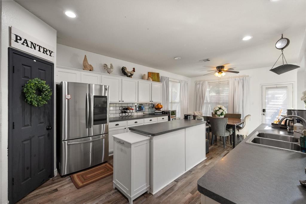 Villages At Spring Lake The - Residential