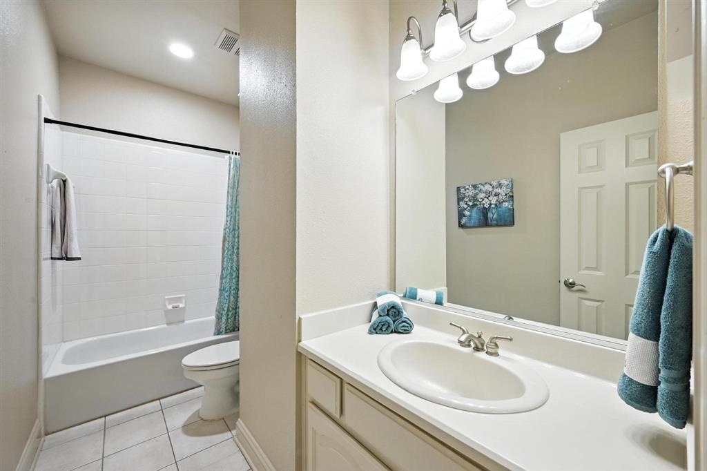 Flower Mound, Texas 75028, United States, 5 Bedrooms Bedrooms, ,5 BathroomsBathrooms,Residential,Active,161258