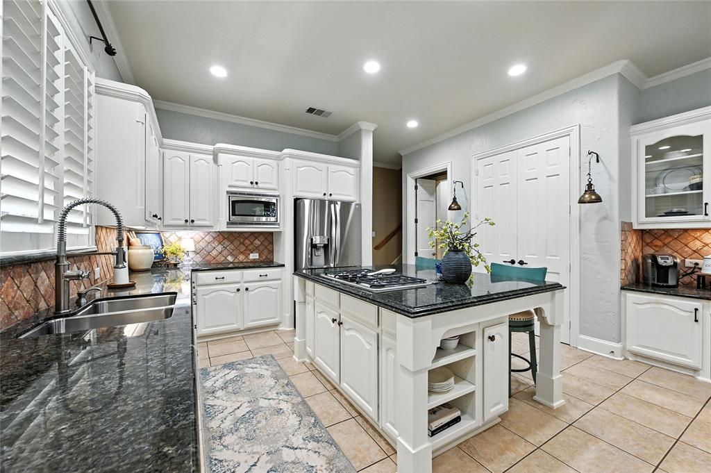 Flower Mound, Texas 75028, United States, 5 Bedrooms Bedrooms, ,5 BathroomsBathrooms,Residential,Active,161258