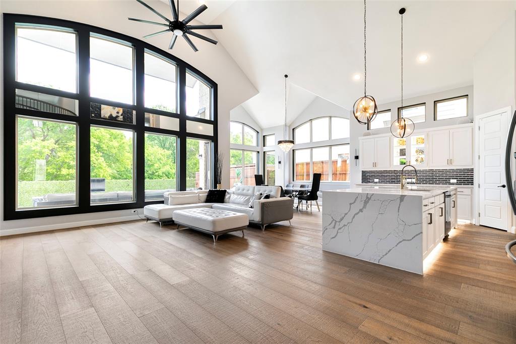 4901 Meadow Creek Drive