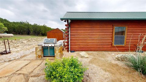 A home in Graford