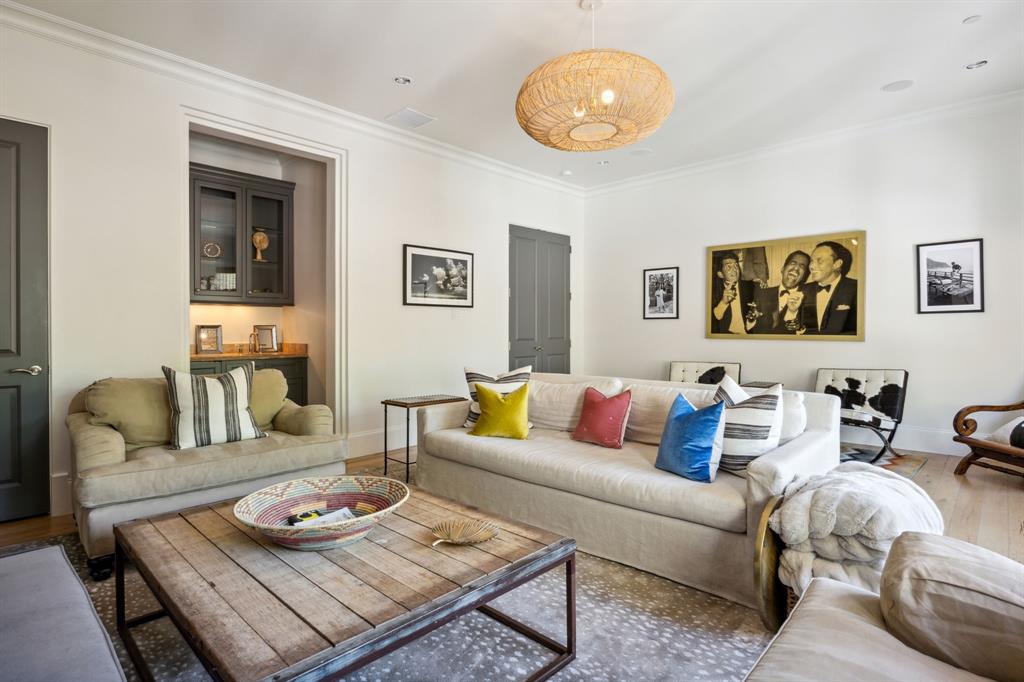 Manchester Downs - Residential