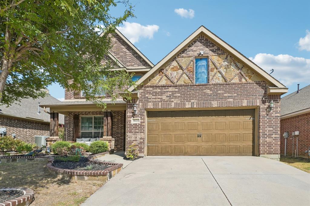 Photo of 8624 Tribute Lane, Fort Worth, TX 76131 (MLS # 21381003)