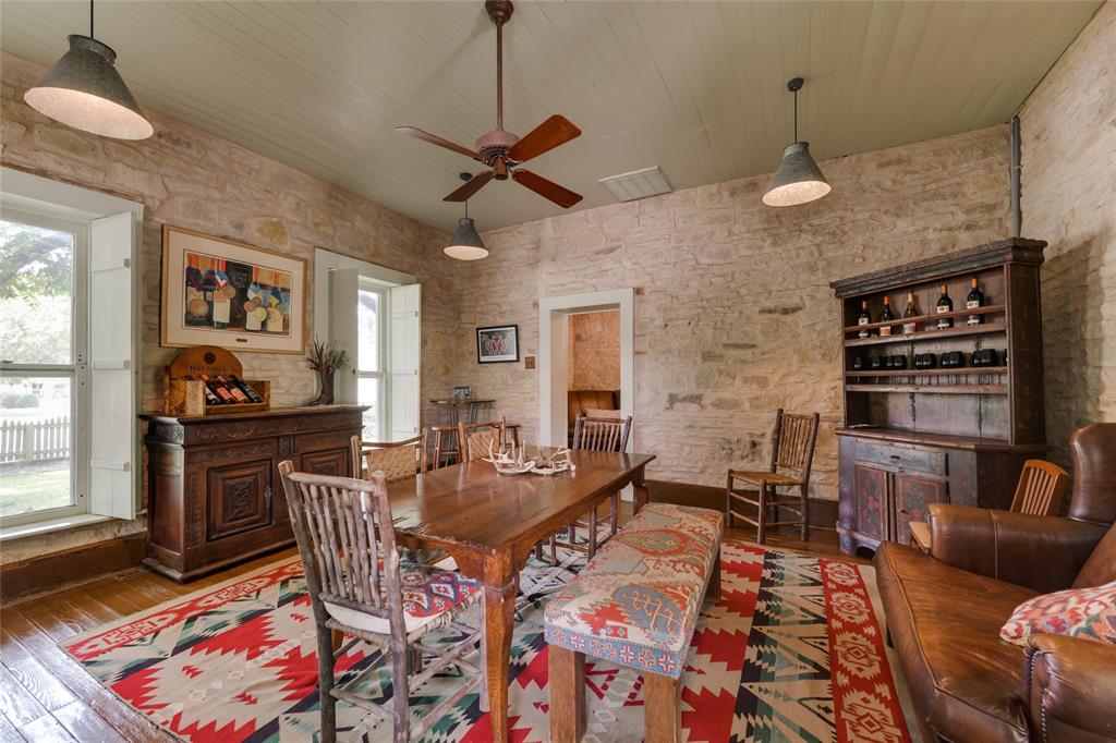 Orig Comanche - Residential