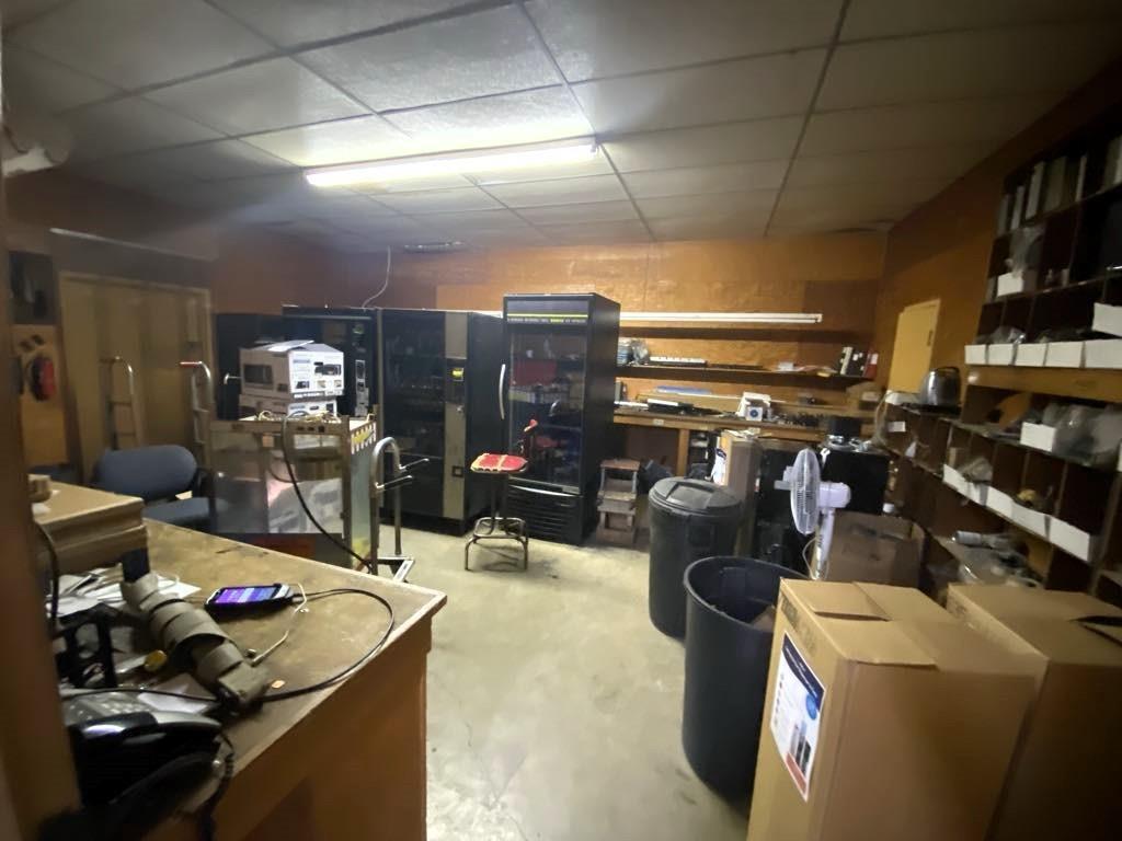 Corsicana - Commercial Sale