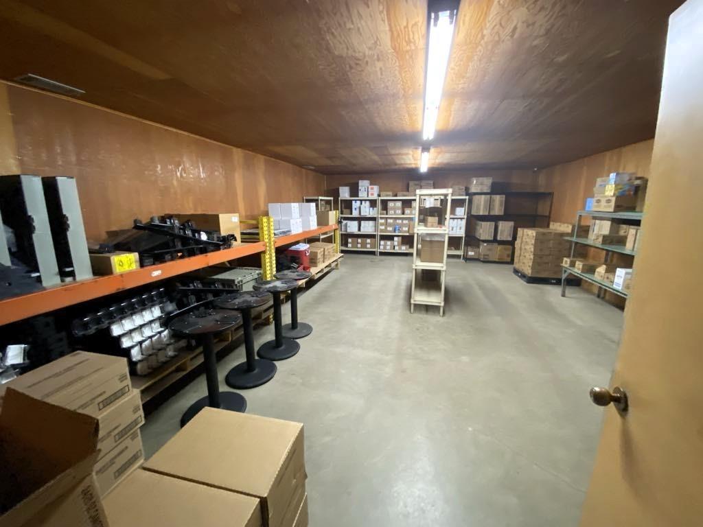 Corsicana - Commercial Sale