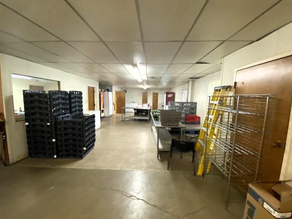 Corsicana - Commercial Sale