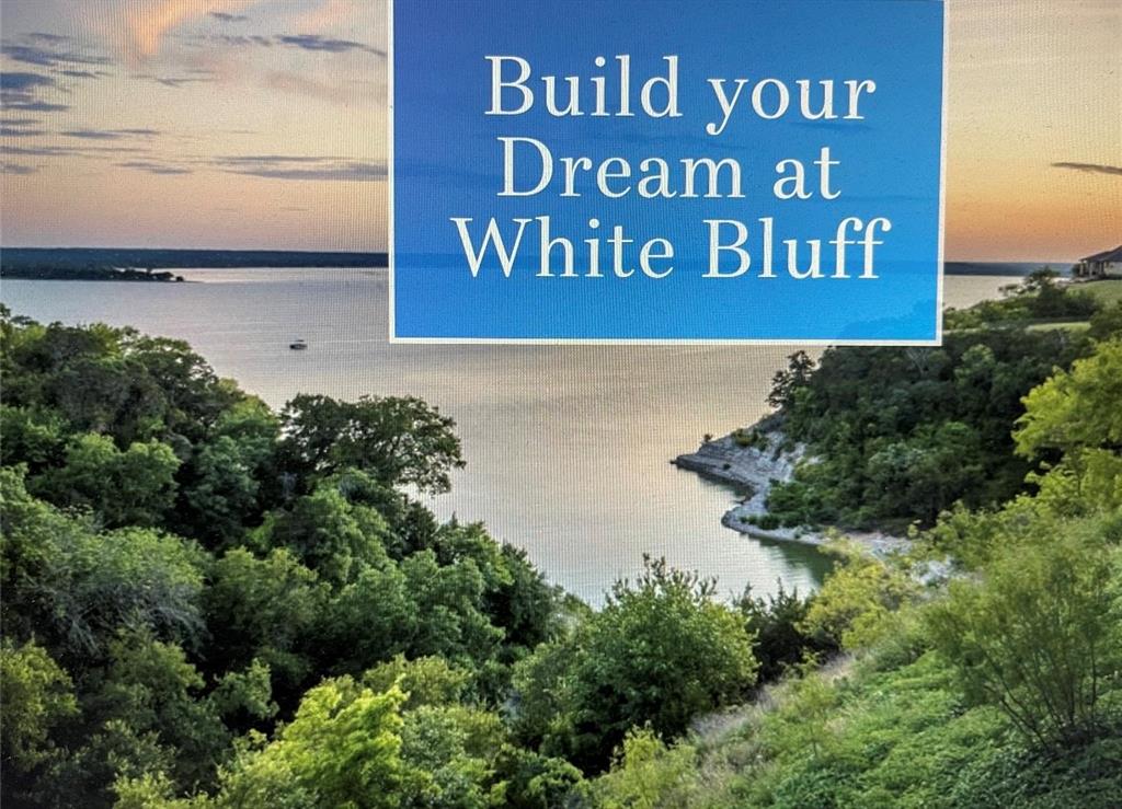 White Bluff #38 - Land