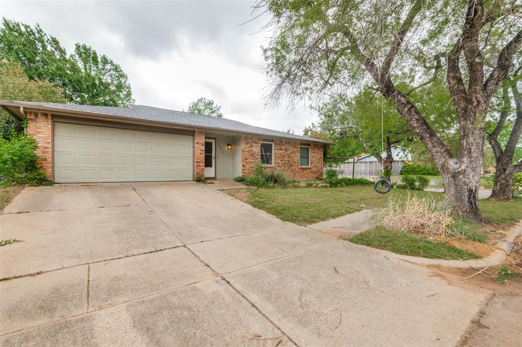 2511 Ridgemoor Court