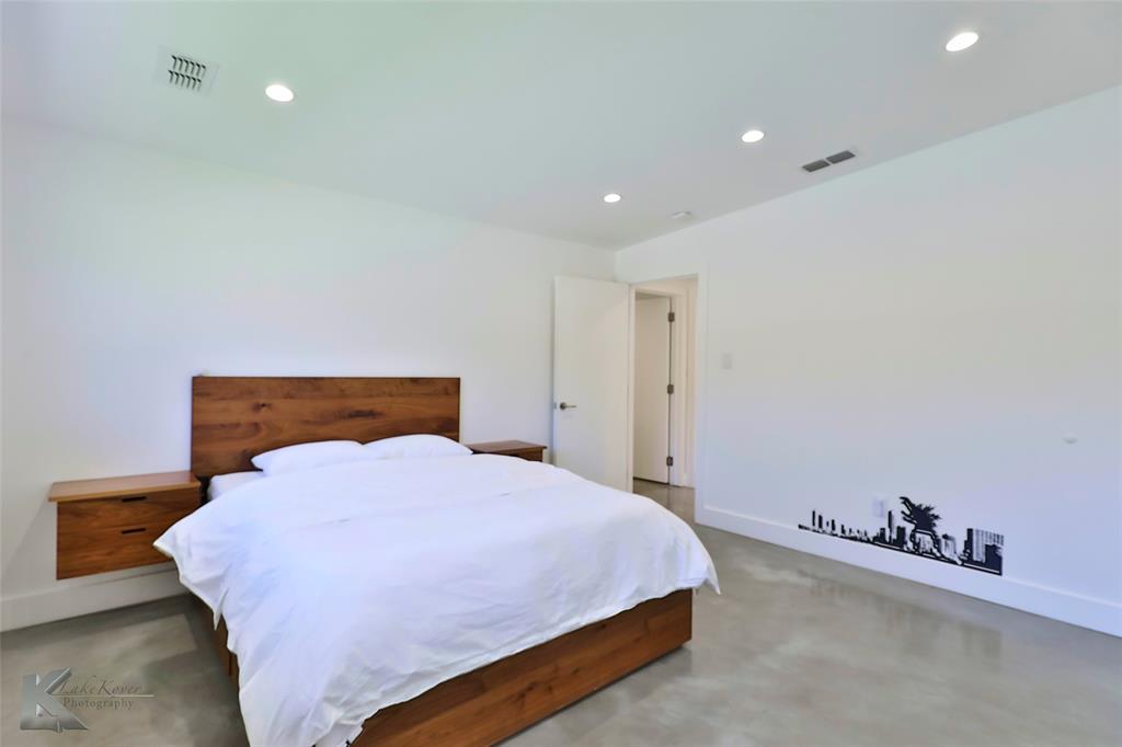 Elm Cove - Residential