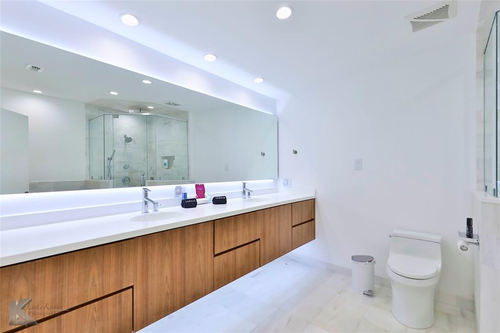 Elm Cove - Residential