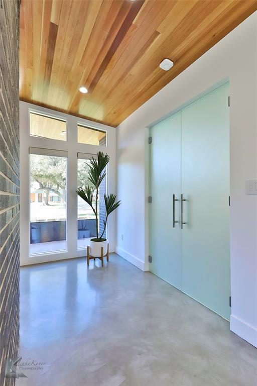 Elm Cove - Residential