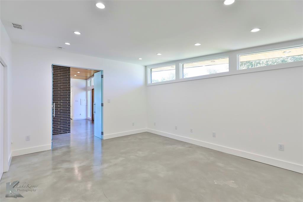 Elm Cove - Residential