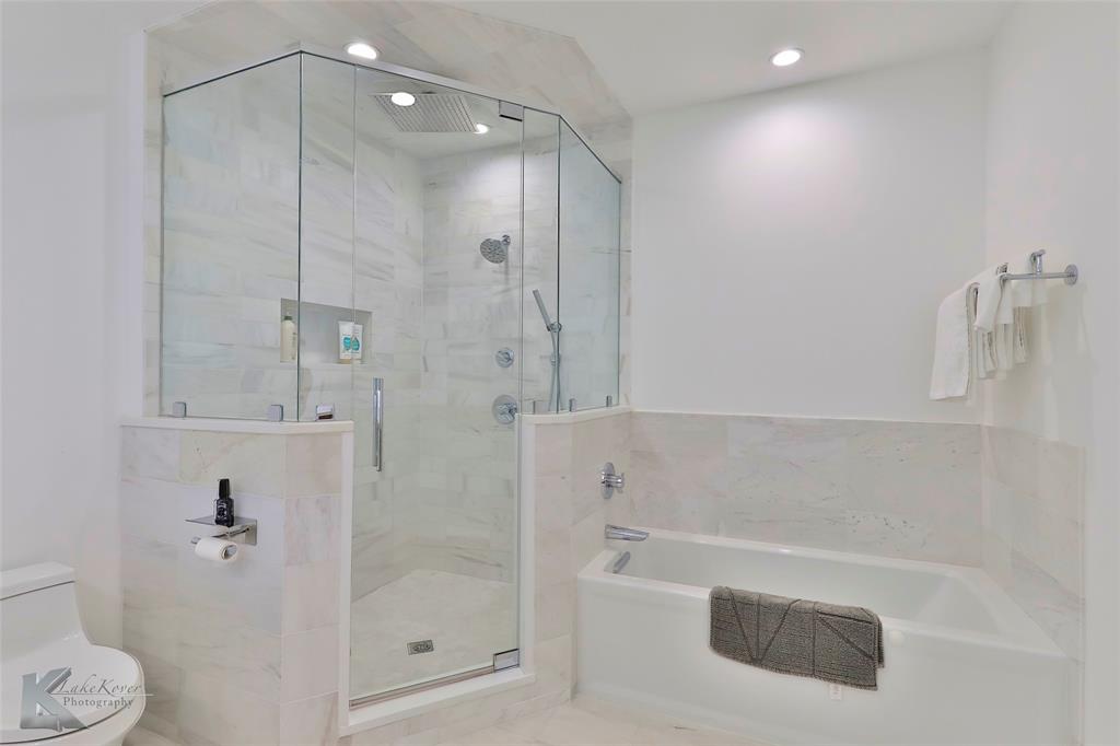 Elm Cove - Residential