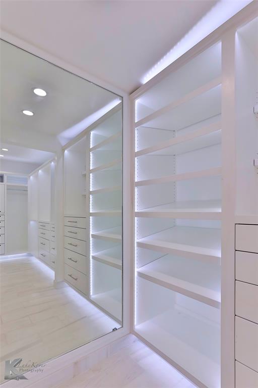 Elm Cove - Residential