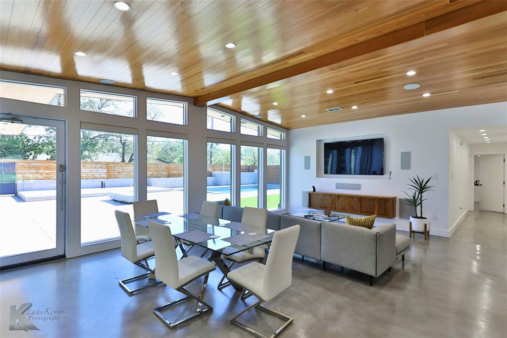 Elm Cove - Residential