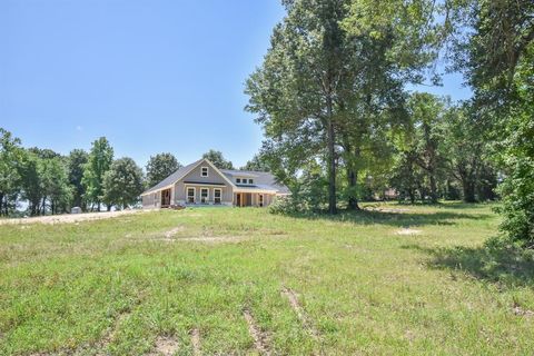 A home in Brownsboro