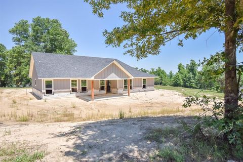 A home in Brownsboro