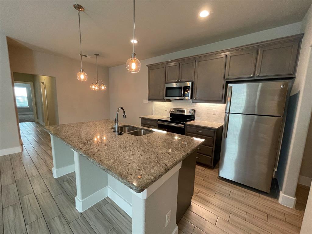 Broadmoor Add - Residential Lease