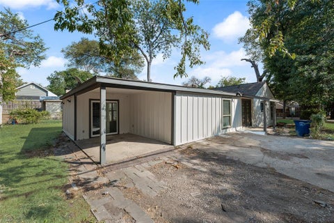 Tiny photo for 7101 Fairdale Avenue, Dallas, TX 75227 (MLS # 21396166)