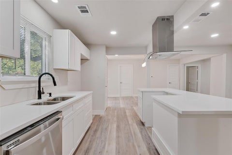 Tiny photo for 7101 Fairdale Avenue, Dallas, TX 75227 (MLS # 21396166)