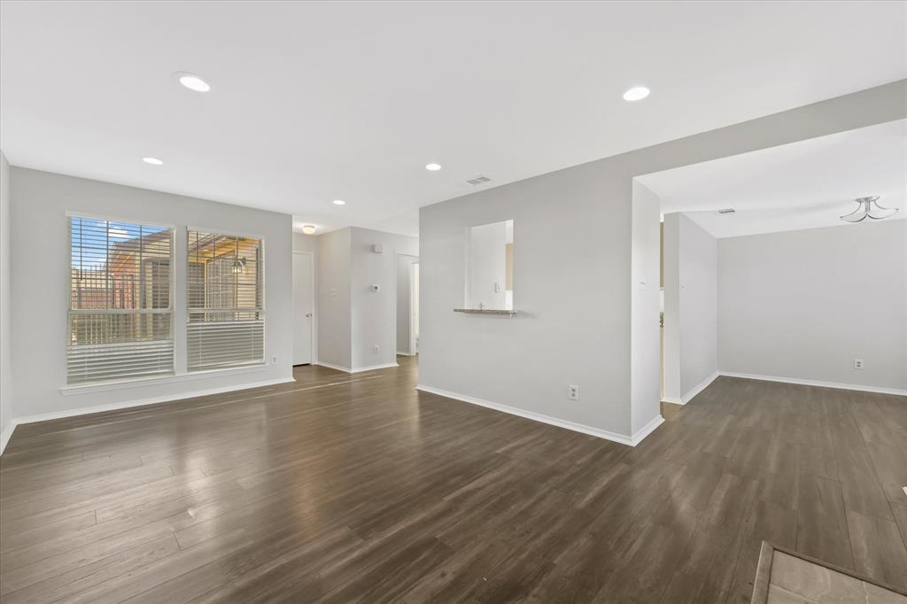 Wykeham-Wykeham Condos - Residential Lease