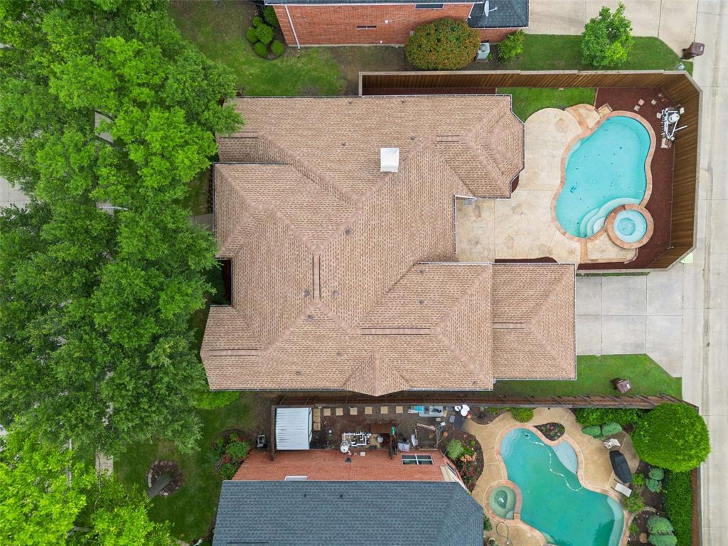4432 English Oak Drive