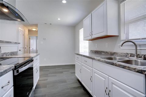 Tiny photo for 1201 E Park Drive, Mesquite, TX 75149 (MLS # 21207288)