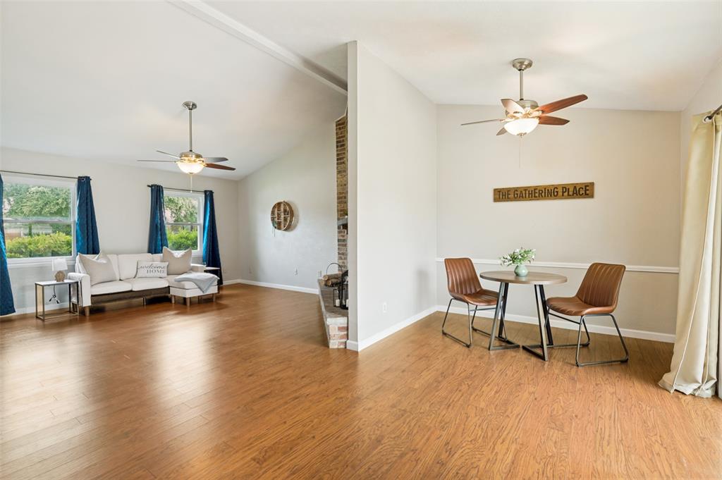 1322 Crestview Drive