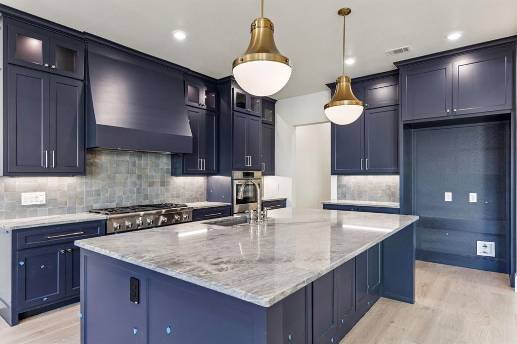 Montrachet - Residential