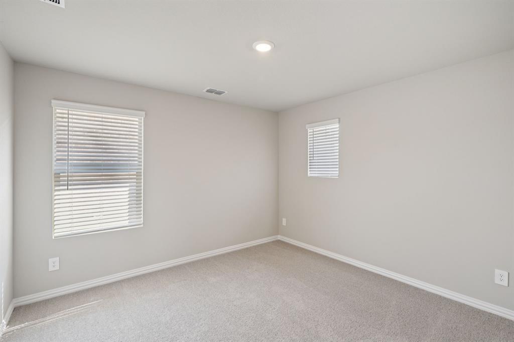 Lakehaven - Residential